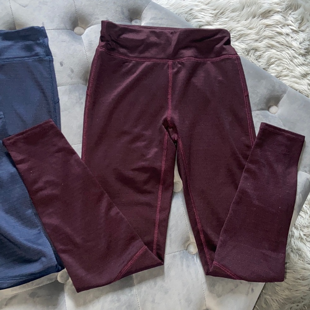 Two pairs of leggings - Picture 3 of 3
